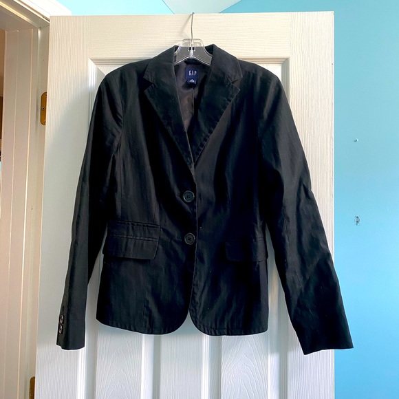 GAP Jackets & Blazers - ❤️ Black Gap blazer ❤️